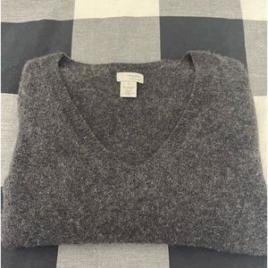 Cashmere, V-Neck Sweater | EUC | Size Small | Nordstrom brand Halogen